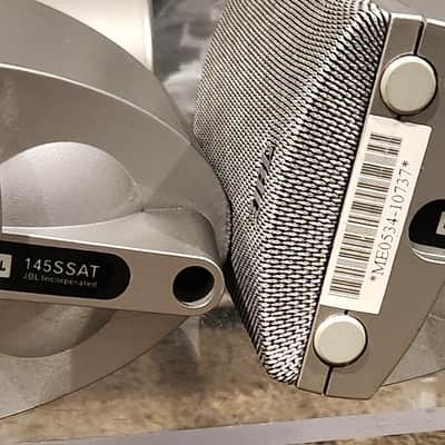 JBL JBL 180s satellite speakers 5 speakes with center channel 90s - Silver image 5