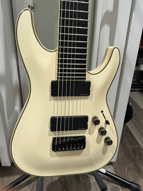 Schecter Blackjack ATX C-8 2010 - Aged White image 1
