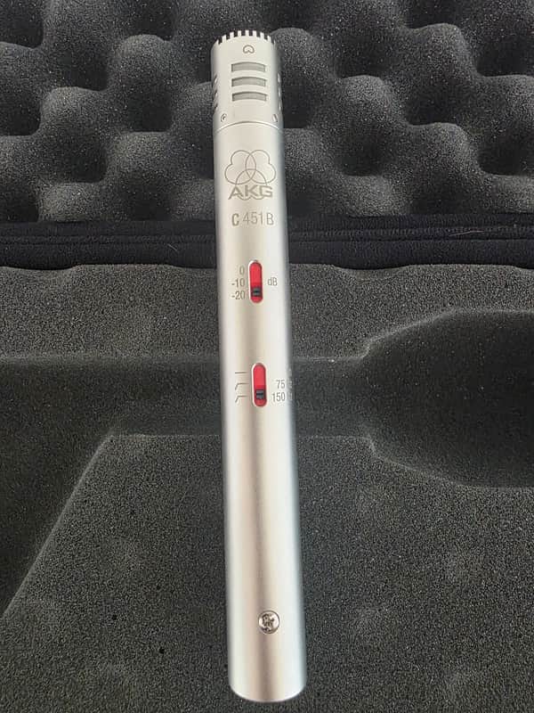 AKG C451B Small Diaphragm Cardioid Condenser Microphone