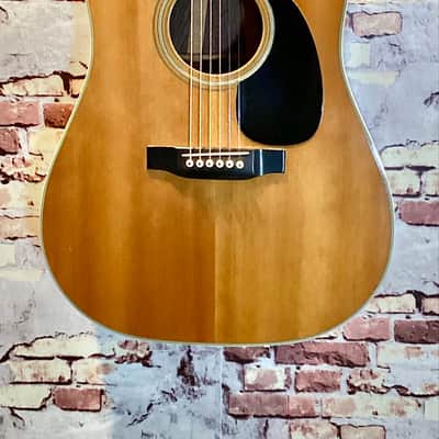 Martin D-35 1978 - Natural image 3