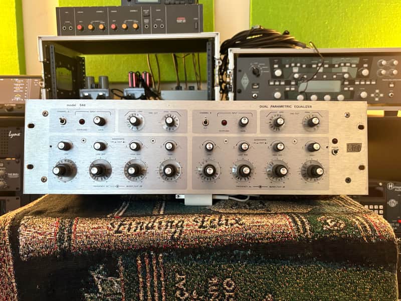 Urei 546 Two-Channel Parametric EQ image 1