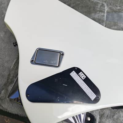 ESP Snakebyte Left Handed image 9