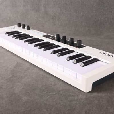 Arturia KeyStep 37 Controller & Sequencer - 2nd Hand (165806) image 4