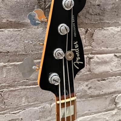 Fender Precision Bass Deluxe Series MZ52109151 Mexican image 2