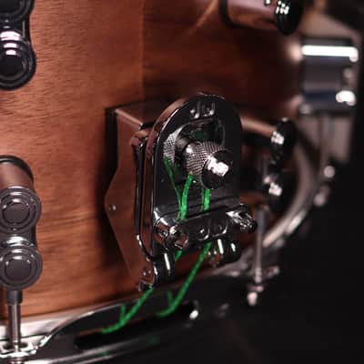 PDP 14" x 8" Limited Maple Walnut Snare Drum, Natural Satin image 3