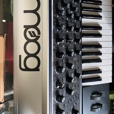 Moog Sub 37 Tribute Edition 2010s - Black image 4