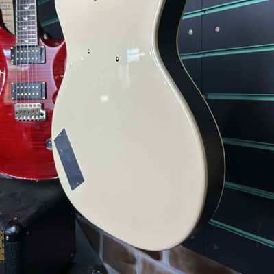Danelectro Convertible Reissue White Hollow Body Electric Guitar image 12