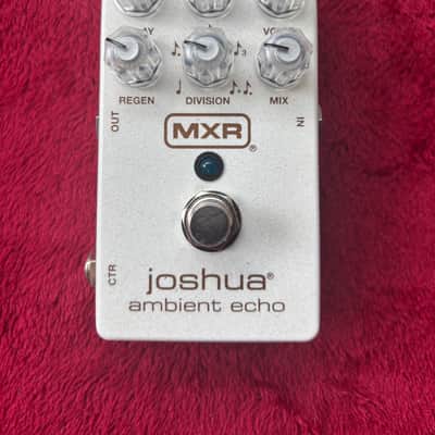 MXR M309 Joshua Ambient Echo 2024 - Present White image 1