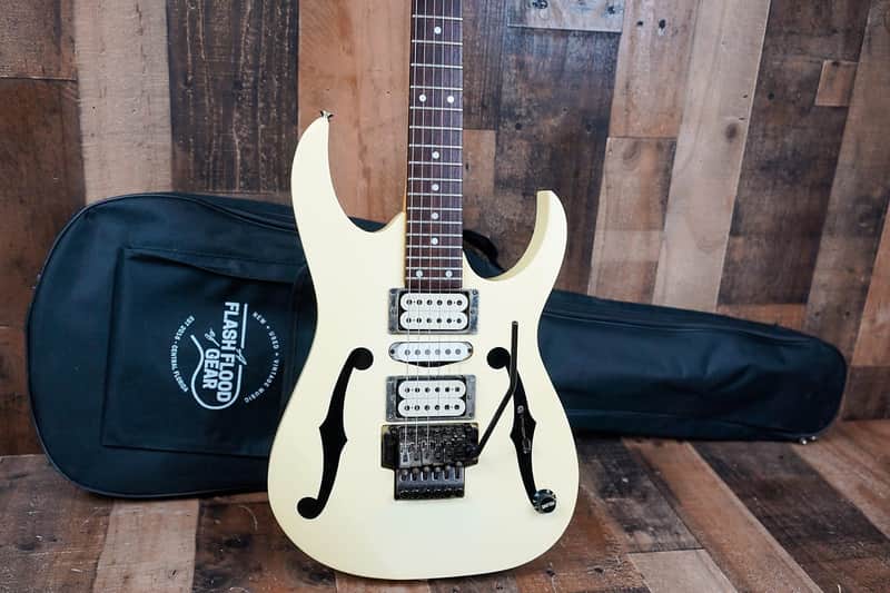 Ibanez PGM30-WH Paul Gilbert Signature with Lo TRS II Tremolo 1995 - 2002 - White image 1