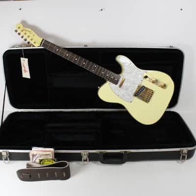 Fender Custom Telecaster 1999 MIJ Vintage White and Gold MINT The Edge U2 image 2