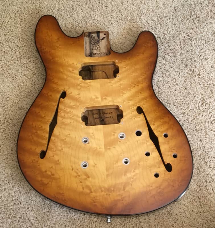 Warmoth Mooncaster Body image 1