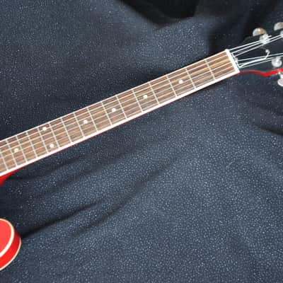 WEEKEND DEAL Gibson ES-335 made in USA 2006*20 years old semi acoustic in mint condition/one owner/frets 100%*lightweight=3,6kg*this beauty sounds/plays/looks really great*Gibson case made in Canada/not China*3290€ Bild 9