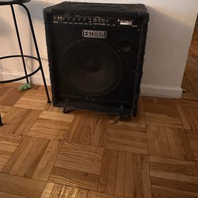 Fender Rumble 100 100-Watt 1x12" Bass Combo 2000s - Black image 2