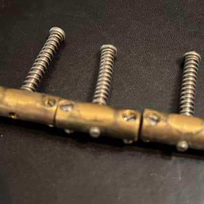 Telecaster bridge saddles used real relic! image 2