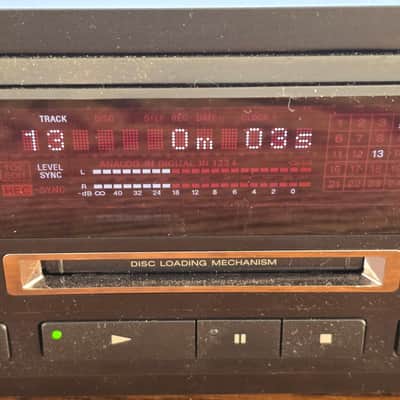Sony MDS-JA3ES minidisc player recorder deck Early or mid-1990s - Black image 21