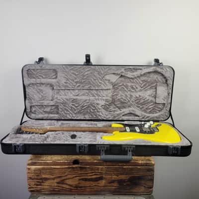 2026 Fender Limited Edition American Ultra II Stratocaster - Graffiti Yellow With OHSC image 19
