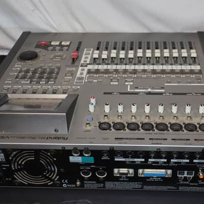 Roland VS2400-CD Digital Studio Workstation 24-track digital recorder + CD Burner used image 3