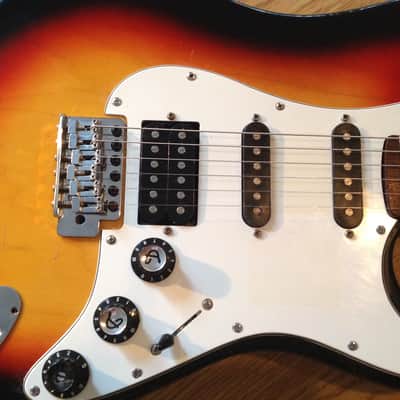 El Maya Stratocaster 70s 3 Tone Sunburst (with video) image 2