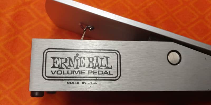 Ernie Ball Volume Pedal   -        - Upgraded with new potentiometer, string and spring image 1