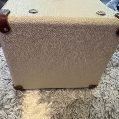 Victory Amps V40 Deluxe 40 Watt Guitar Head 2010s - Cream Bild 8