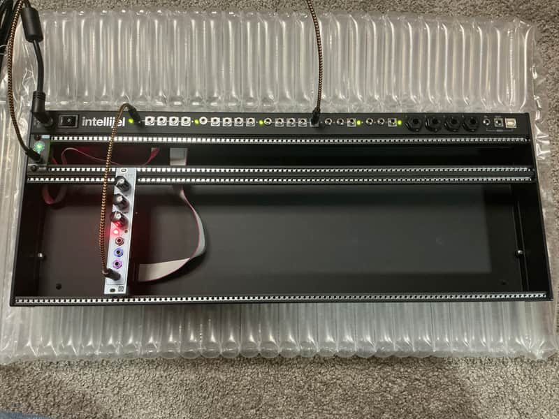 Intellijel 4U 104HP Palette Case | Reverb