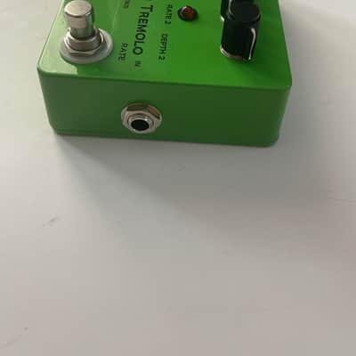 T. Jauernig Electronics D’Luxury Twin Tremolo Rare Guitar Effect Pedal image 4