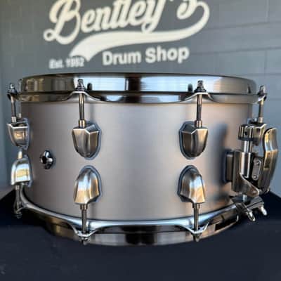 Mapex Saturn Evolution 6.5x14 Snare Drum in Gun Metal Grey Lacquer with Black Nickel Hardware (Rm 4) image 3