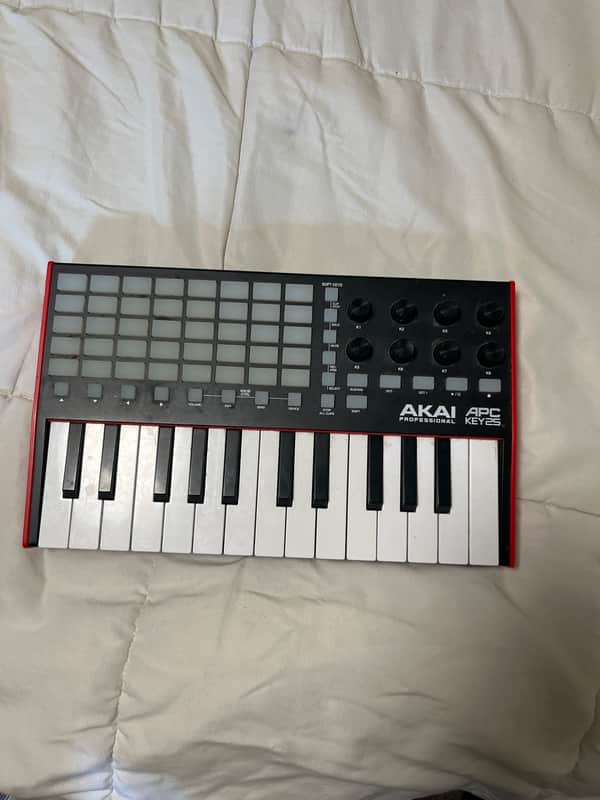 Akai APC Key 25 MKII MIDI Controller 2023 - Present - Black image 1