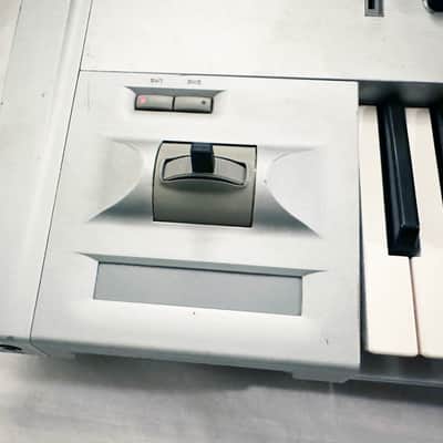 KORG Triton Classic 61 Synthesizer Workstation Made in JAPAN. Good Condition. Works Great !... image 5