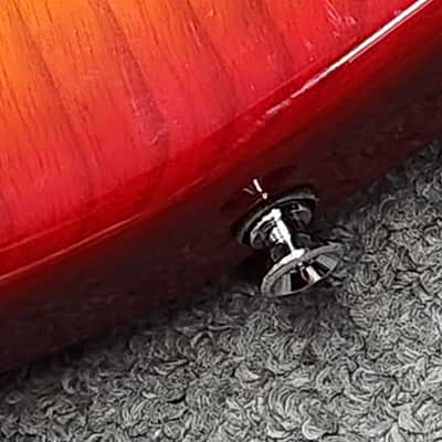Fender Dimensions 5 bass body - Sunburst image 13