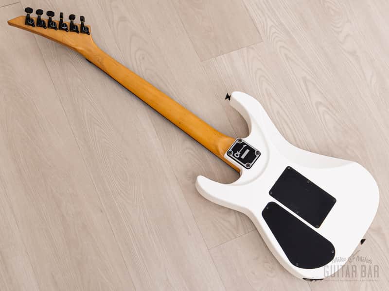 1991 Charvel by Jackson Super Dinky SDK-115-SSH Snow | Reverb Sweden