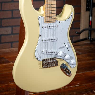 PRS SE Silver Sky with Maple Fretboard 2025- Moon White image 3