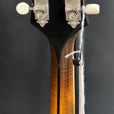 Bourgeois M5-A A-Style Mandolin Aged Tone Adirondack Sunburst Finish w/ Case image 10