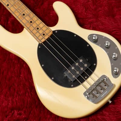 【used】Ernie Ball Music Man / StingRay 3EQ White 2000 4.275kg #E20951【Consignment】【GIB Yokohama】【price included SHIPPING & IMPORT TAX & VAT】 image 1