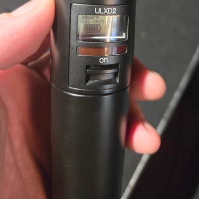 Shure ULXD4 Whole system image 4