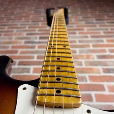 FENDER - CUSTOM SHOP STRATOCASTER 56 RELIC MN 2TS + CASE ET ACCESSOIRES image 6