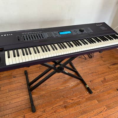 Kurzweil K2600X 88-Key Weighted Workstation Synthesizer (64MB RAM, Sampling)