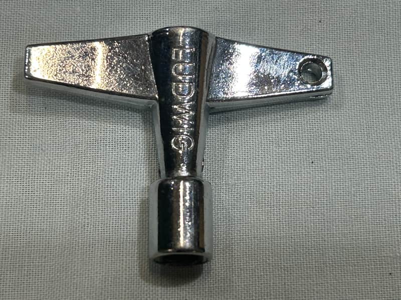Ludwig Drum Key (10115-U-136) 70's - chrome image 1