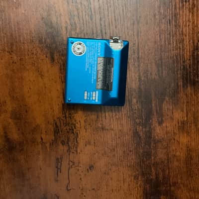Sony minidisc MZ-R70 Broken Battery Door! image 2