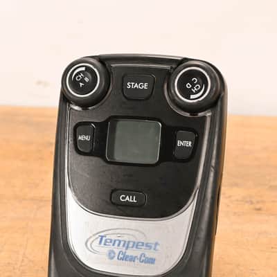 Clear-Com TMR42524INCC Tempest 2400 4-Channel Wireless Belt Station CG01PQS image 2