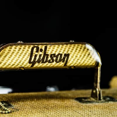 1962 Gibson GA-8T Discoverer Tremolo tweed image 3