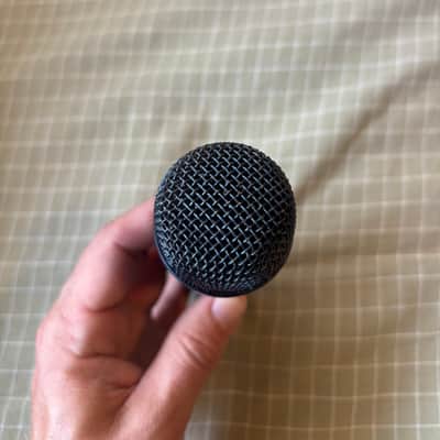 Sennheiser e935 Handheld Cardioid Dynamic Vocal Microphone 2003 - Present - Black image 2