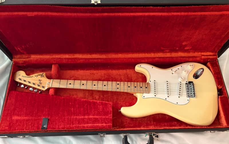 Fender Stratocaster 1974 - Olympic White - Original w/Case image 1