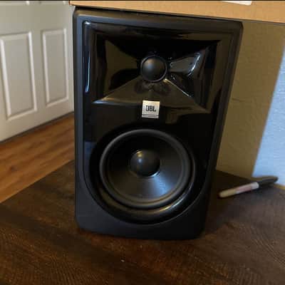 JBL 308P MkII 2-Way 8" Active Nearfield Studio Monitors (Pair) 2010s - Black image 2