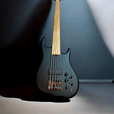 J&A Ignis 5 fretless 2026 - polymat image 2