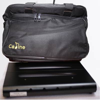 Caline CB-106 Portable Pedalboard with Soft Case