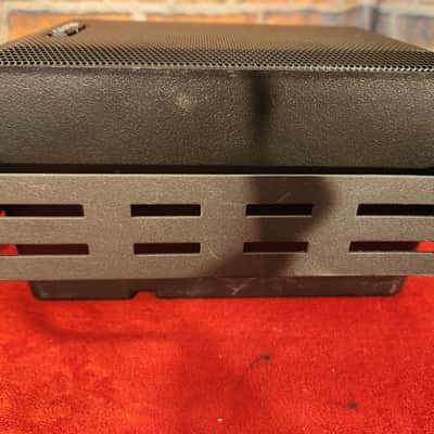 Auvio 4000016 4" 3-Way 100W Speaker Pair image 11
