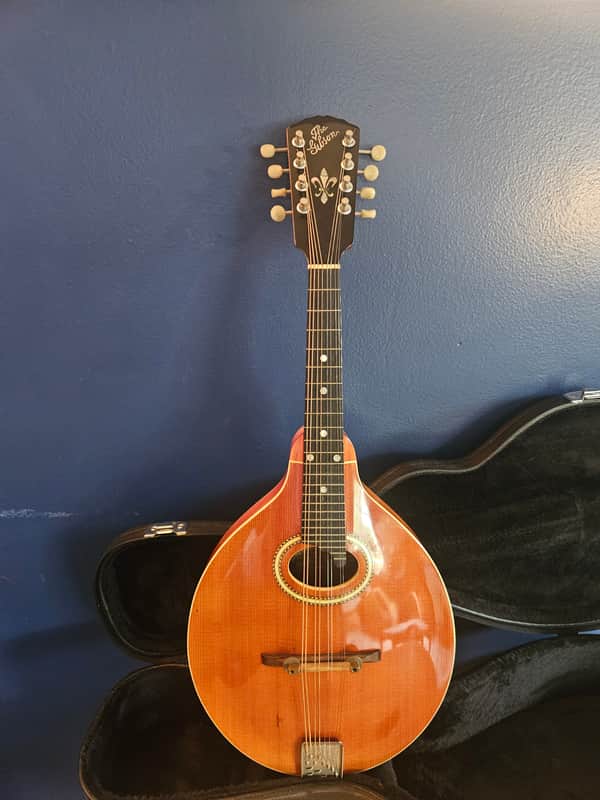 Gibson A4 Mandolin 1915