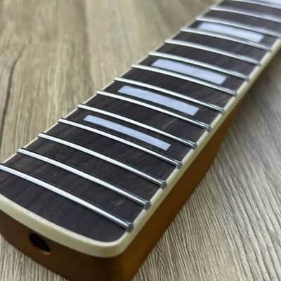 Roasted Maple Wood Jaguar Style Guitar Neck, Rosewood 22 Frets Fingerboard image 3