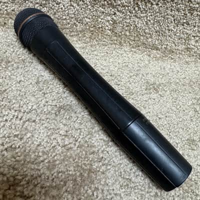 Vega R-22 Diversity Handheld Wireless Mic System image 12
